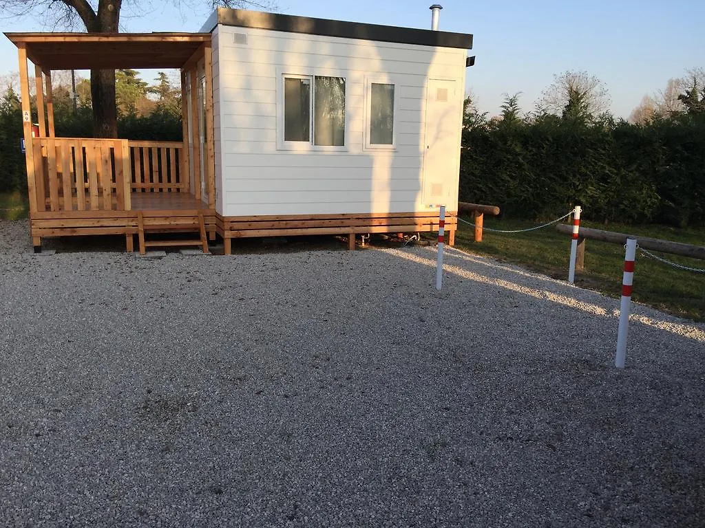 *** Parque de Campismo Camping Venezia Village Mestre Itália
