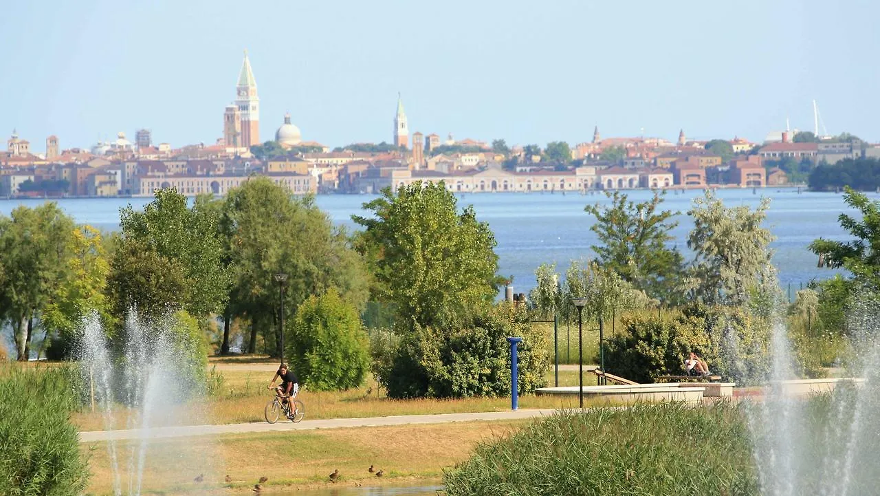 Camping Venezia Village Mestre 3*,